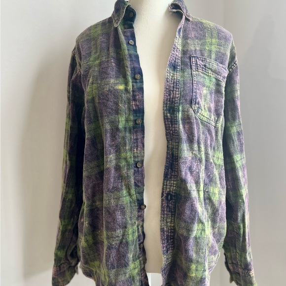 Urban Outfitters Tops - Flannel
